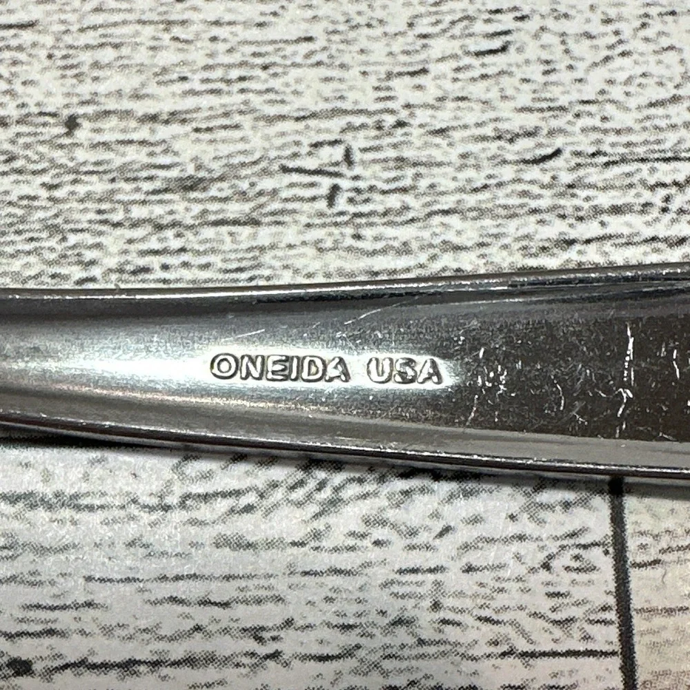 Oneida USA Rattan Stainless Steel Shiny Etched Flatware 4PC Vintage Fork/Spoon